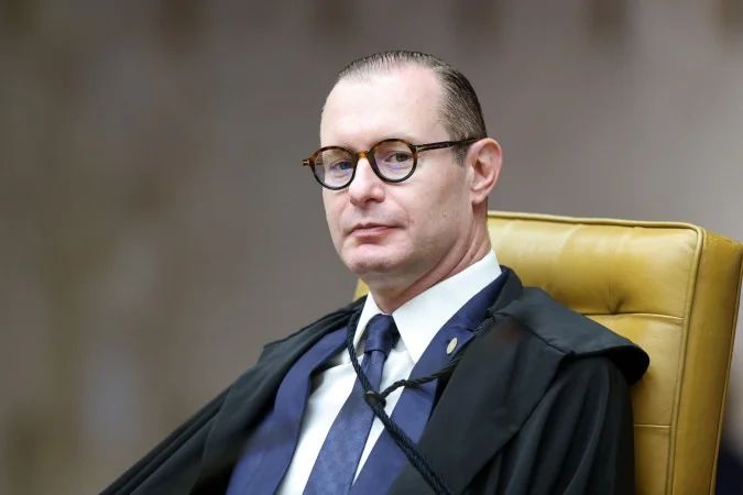 Ofício de Cristiano Zanin ao diretor-geral da Polícia Federal