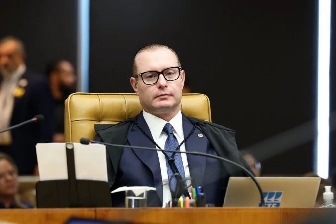Alessandro Vieira anuncia ação sobre CPI do Banco Master