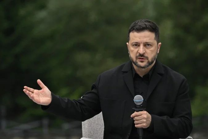 Volodymyr Zelensky durante discurso público