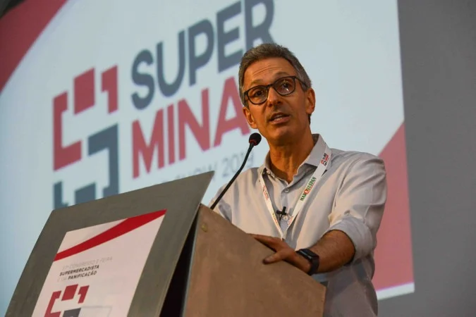 Romeu Zema em entrevista