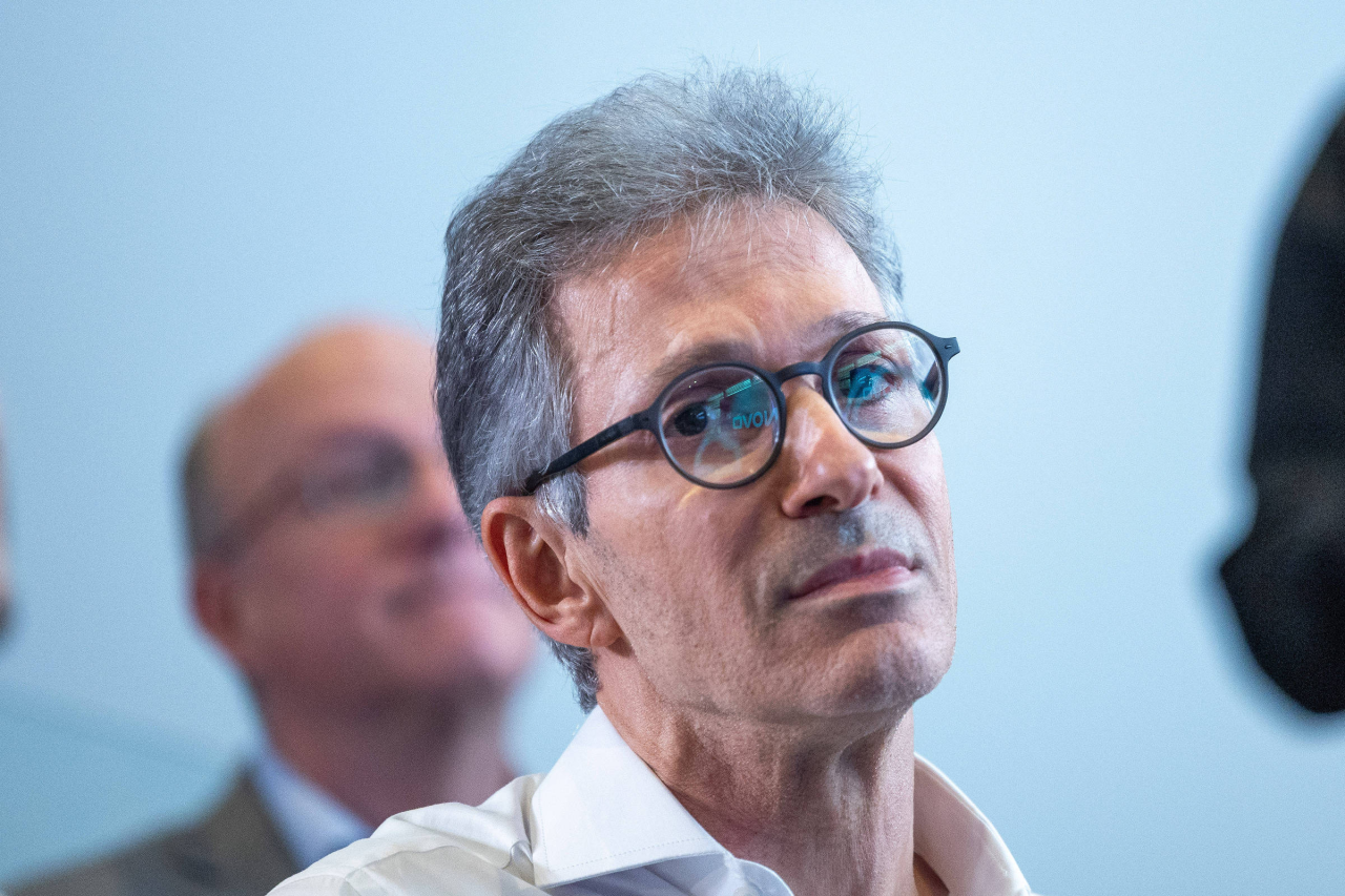 Romeu Zema em evento de lançamento de plano de governo em Pinheiros