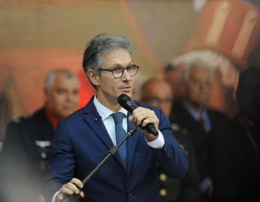 Romeu Zema em coletiva na Agrishow 2026